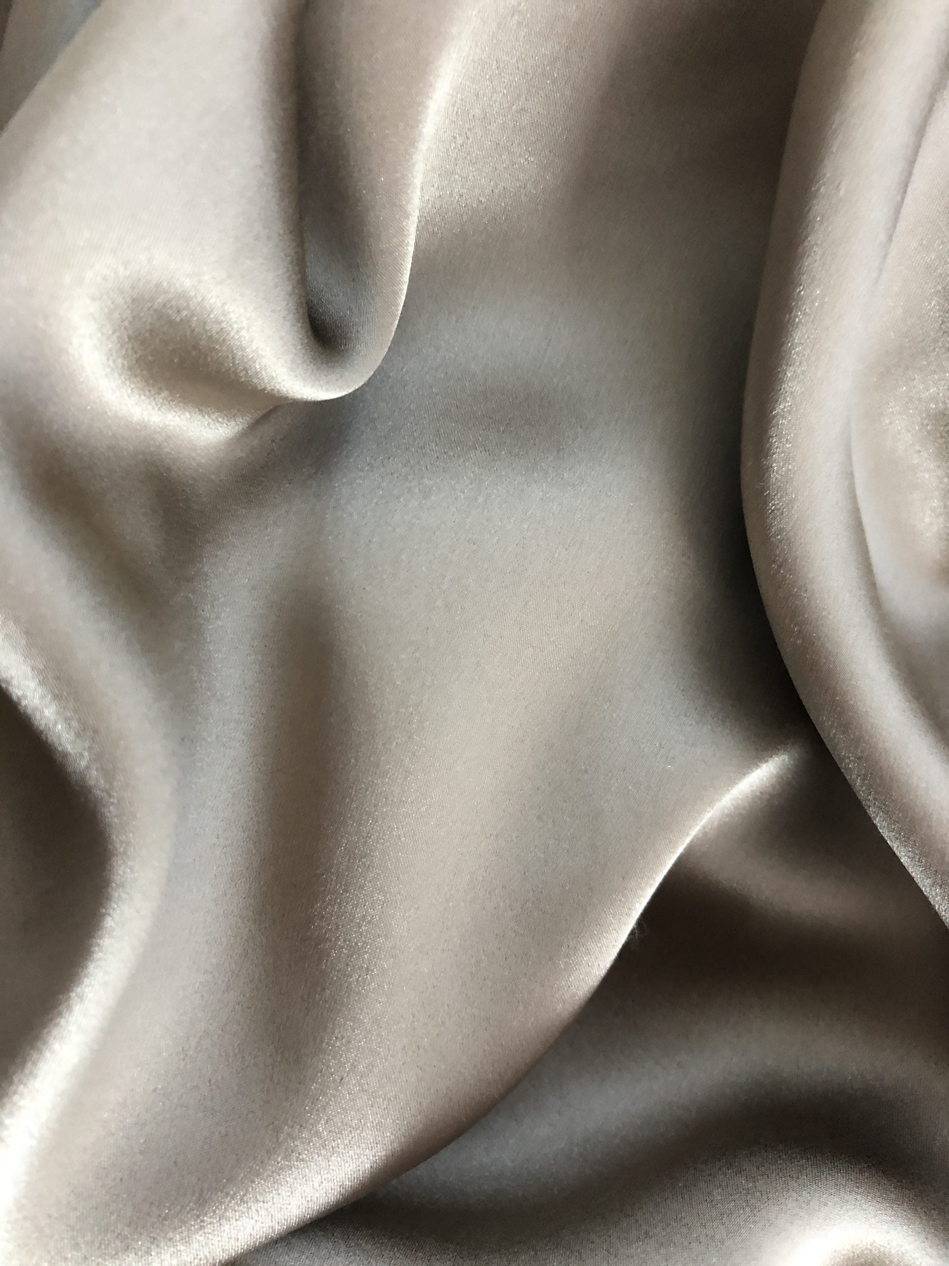 Silk Scrunchies- 4 Pack -Medium